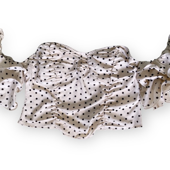 PrettyLittleThing Plus Cream Polka Dot Ruffle Puff Sleeves Crop Top Woman’s 18 - Picture 2 of 13